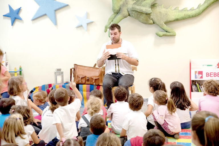 La Biblioteca Pedro Laín Entralgo presenta el cuentacuentos de mayo