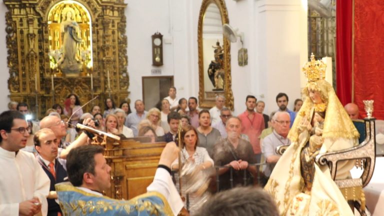 La Virgen de Valme se trasladó ayer al Altar Mayor